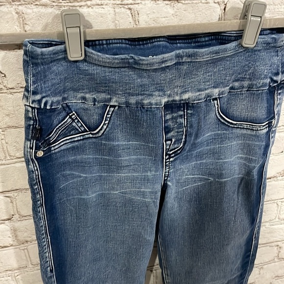 Rock & Republic Slimming Denim Rx Jegging Size 4 - Picture 2 of 9